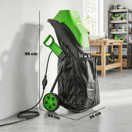 Outsunny Trituradora de Ramos Elétrica 2500W Trituradora de Jardim com 2 Lâminas Reversíveis até Ø44 mm Saco de Recolha de 45L Rodas e Proteção de Sobrecarga 44x34x96 cm Verde