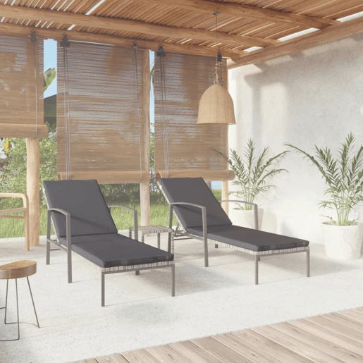 vidaXL EspreguiƧadeiras com mesa 2 pcs vime PE cinzento vidaXL EspreguiƧadeiras com mesa 2 pcs vime PE cinzento
