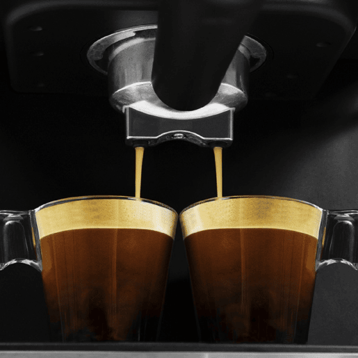 Cecotec Máquina de café digital com 20 bares e vaporizador orientável.