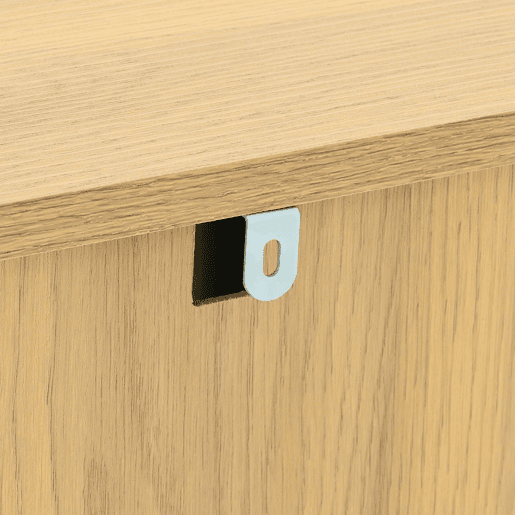 Aparador moderno - gavetas, prateleiras e pés em metal, design versátil para sala de estar com acabamento efeito madeira Aparador moderno - gavetas, prateleiras e pés em metal, design versátil para sala de estar com acabamento efeito madeira