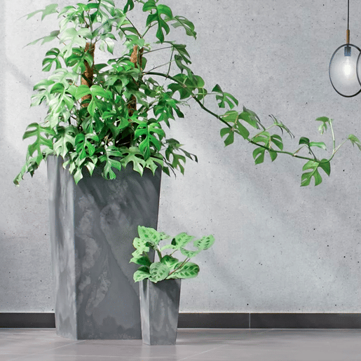 Vaso de plantas URBI SQUARE com reservatório.