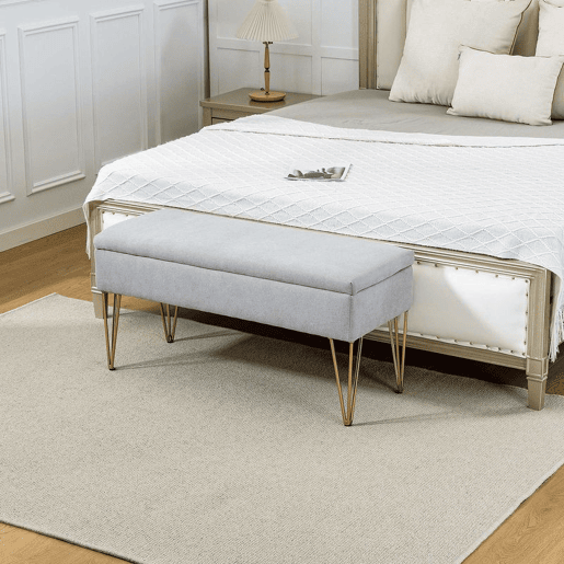 HOMCOM Banco para o Pé da Cama, Banco Estofado em Tecido Sintético com Pernas de Aço e Assento Acolchoado Estilo Moderno Banco para Quarto Entrada Cinzento Claro