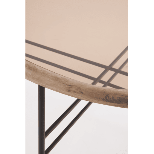 Mesa de centro em metal e vidro com moldura em madeira de seringueira