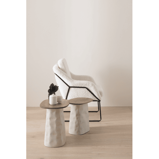 Mesa de centro em metal cor osso e madeira de hevea