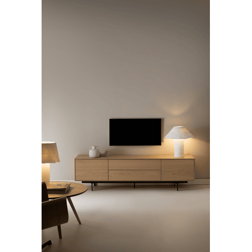 Móvel de TV de 2 portas e 2 gavetas folheado a carvalho natural