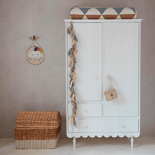 Roupeiro de 2 portas e 2 gavetas Wood Luck Babushka Branco