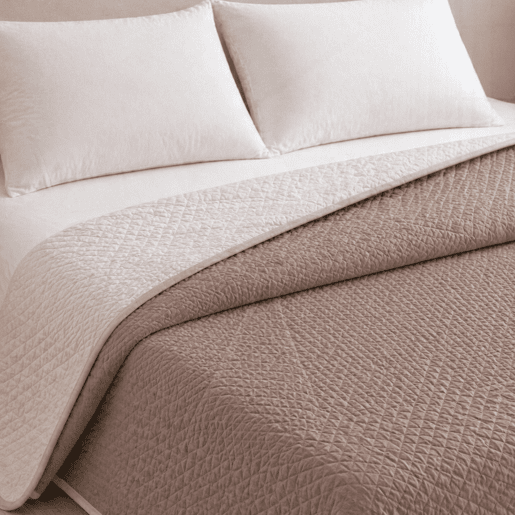 Colcha Reversível Bicolor BegeCouro Cama 90cm Donegal Collections