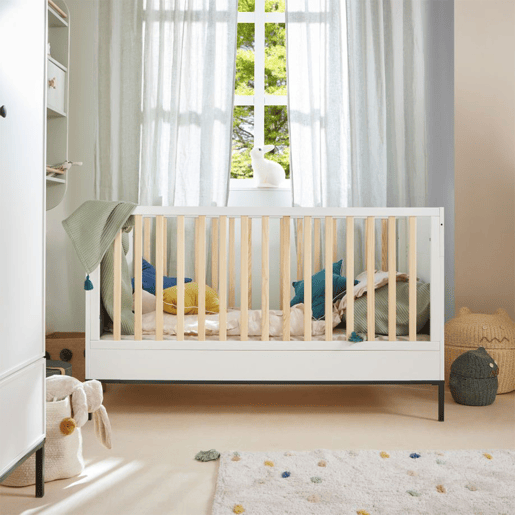 Berço evolutivo 70x140 Bellamy Lumi Branco e preto