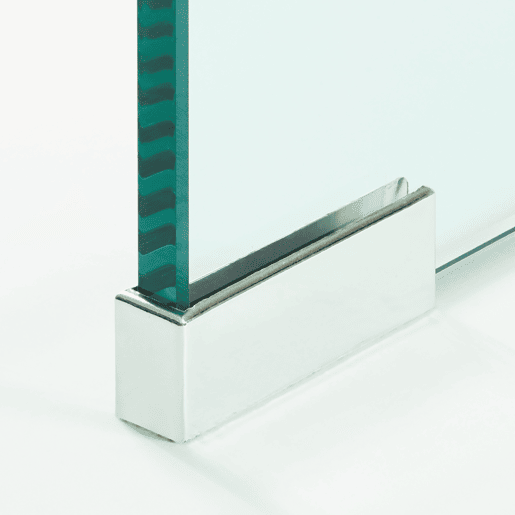 Mesa lateral de vidro Varlofrek montada 50x50x50 cm transparente en.casa