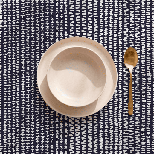 Toalha de mesa impermeável Frieze - 100% algodão - 100x150 cm
