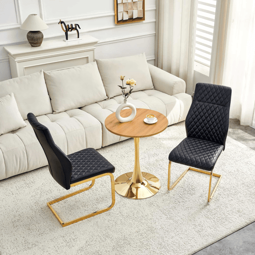 Conjunto de mesa e cadeiras de 60 cm - Mesa redonda em MDF com efeito de madeira e base dourada, 2 cadeiras de jantar pretas com design acolchoado em losangos e estrutura metálica dourada - Preto, Dourado, Madeira