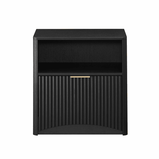 Mesa de cabeceira pequena - com gaveta aberta e puxadores dourados, economiza espaço, para o quarto e a sala - Preto