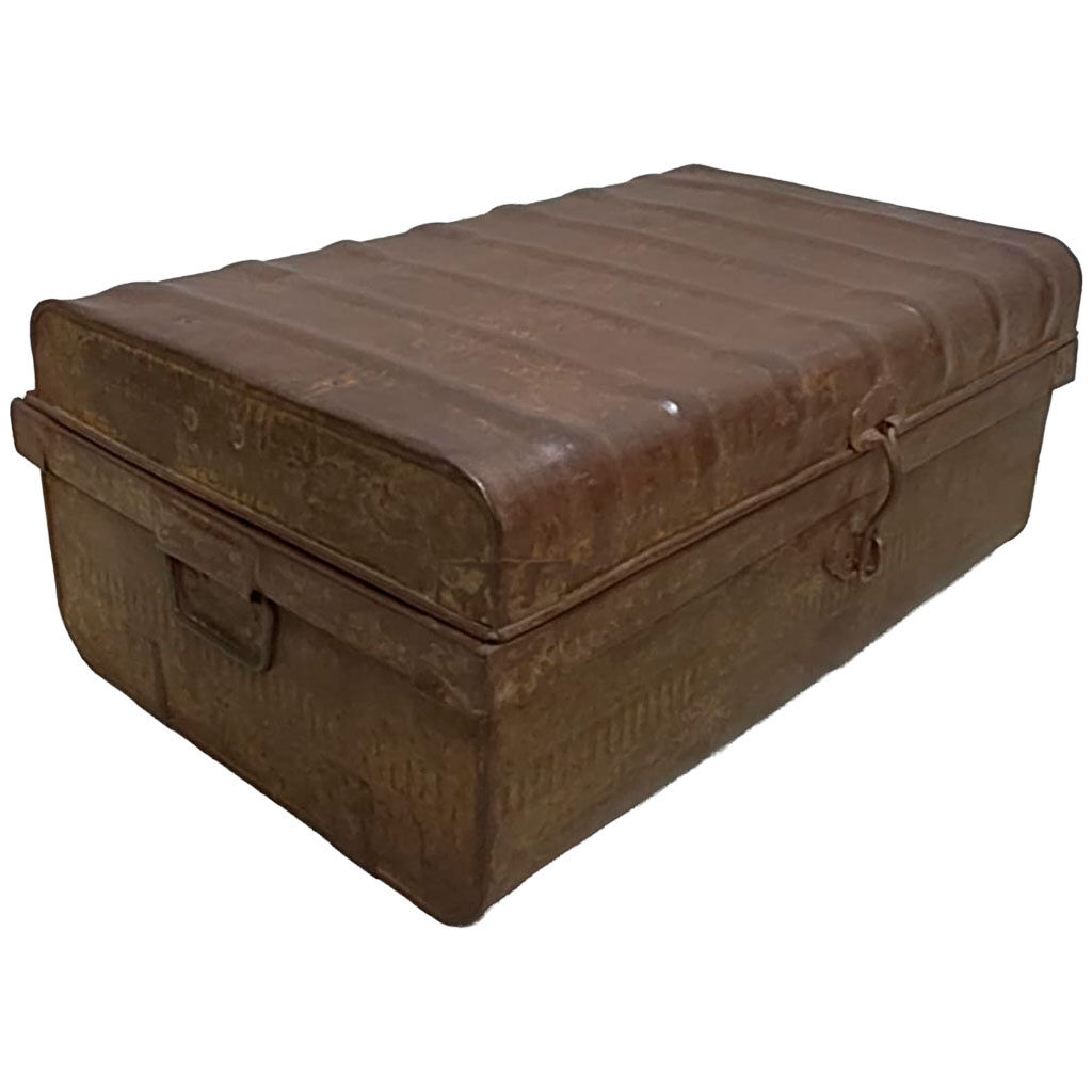 Maleta de metal acabado artesanal marrón 67x37x25h cm