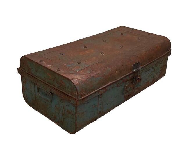 Maleta de metal acabado artesanal marrón 67x37x25h cm
