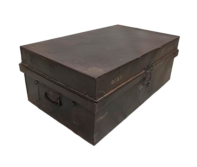 Maleta de metal acabado artesanal marrón 67x37x25h cm