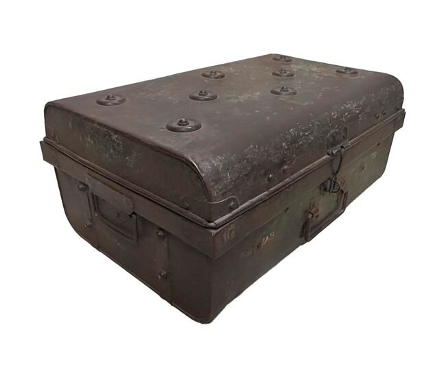 Maleta de metal acabado artesanal marrón 67x37x25h cm