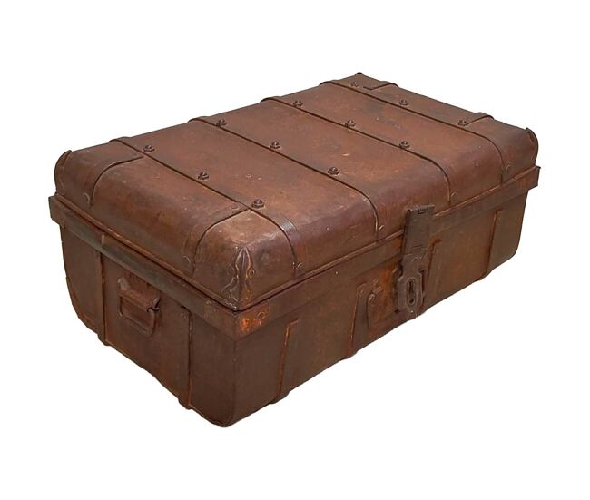 Maleta de metal acabado artesanal marrón 67x37x25h cm