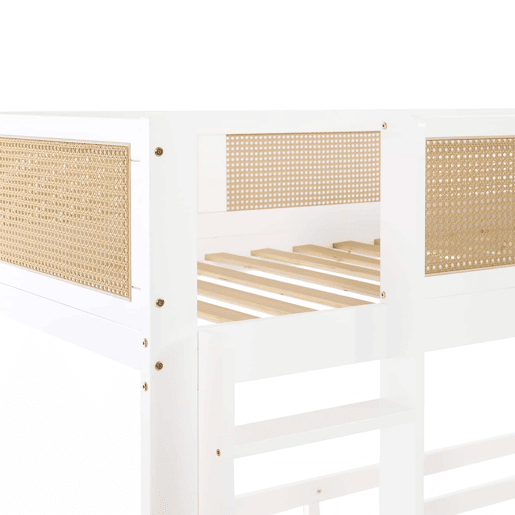 Beliche 90x200cm - Com três gavetas com rodízios, grades de proteção seguras, design com cercadinho - Branco + Natural