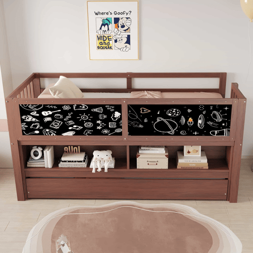 Cama infantil 90x200 - Cama extensível, com quadro negro, arrumação aberta, escada, madeira maciça - Castanho Cama infantil 90x200 - Cama extensível, com quadro negro, arrumação aberta, escada, madeira maciça - Castanho