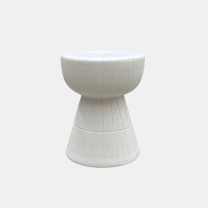 Banco banqueta de cerâmica na cor branco-sujo