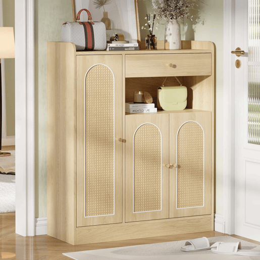 Armário de vime 90x35x110 cm - 1 gaveta, 3 portas com prateleiras ajustáveis, armário de arrumação para a entrada, sala de jantar e corredor - cor de madeira natural Armário de vime 90x35x110 cm - 1 gaveta, 3 portas com prateleiras ajustáveis, armário de arrumação para a entrada, sala de jantar e corredor - cor de madeira natural
