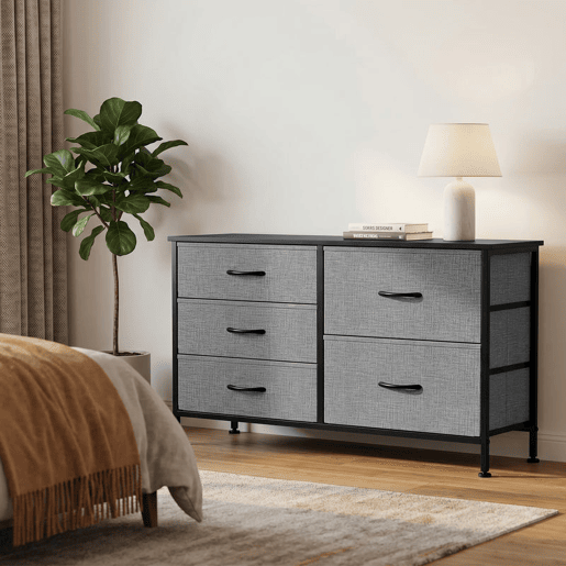 HOMCOM Cómoda com 5 Gavetas de Tecido Cómoda para Quarto Estrutura de Aço para Sala Escritório 100x30x53 cm Cinzento Escuro e Preto HOMCOM Cómoda com 5 Gavetas de Tecido Cómoda para Quarto Estrutura de Aço para Sala Escritório 100x30x53 cm Cinzento Escuro e Preto