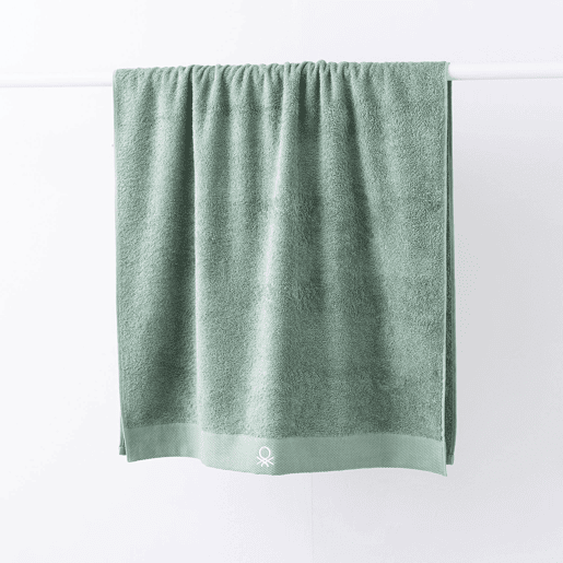 Toalha de Banho 70x140cm 100% Algodão 450GSM na cor Verde - Suave, Absorvente e de Secagem Rápida CORE Benetton