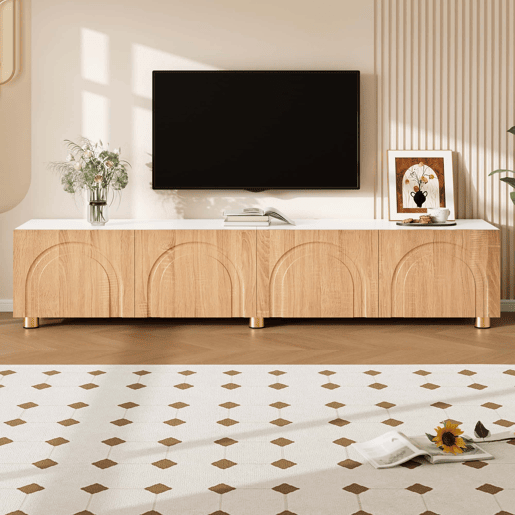 Móvel de TV tipo lowboard sem dimensões específicas - 4 portas, relevo arqueado, pés metálicos, moderno - Natural e branco Móvel de TV tipo lowboard sem dimensões específicas - 4 portas, relevo arqueado, pés metálicos, moderno - Natural e branco