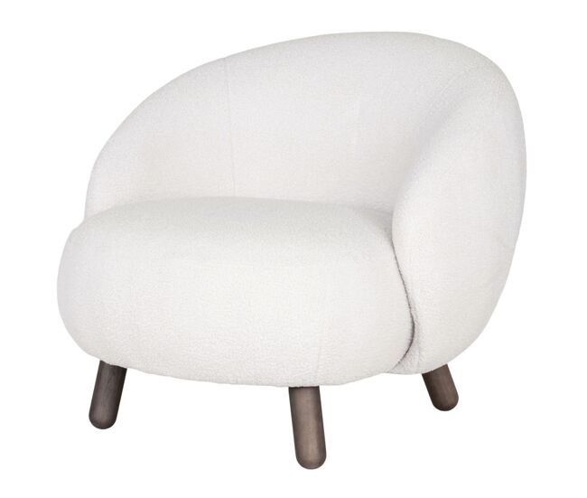 Sillón de tejido bouclé crudo y madera