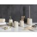 Beliani Conjunto de accesorios de baño Pozuzo Beliani Conjunto de accesorios de baño Pozuzo Beige