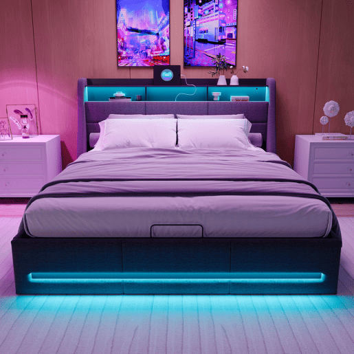 Cama com arrumação, iluminação LED e tomada elétrica integrada em tecido cinzento u2013 140x200 cm u2013 Estrutura com elevadores hidráulicos, cabeceira e peseira iluminadas, amplo espaço de arrumação. Cama com arrumação, iluminação LED e tomada elétrica integrada em tecido cinzento u2013 140x200 cm u2013 Estrutura com elevadores hidráulicos, cabeceira e peseira iluminadas, amplo espaço de arrumação.