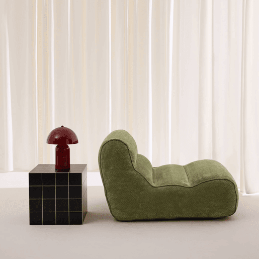 Poltrona em tecido chenille embalado a vácuo, Dario, Verde caqui, 95x108x66 cm Poltrona em tecido chenille embalado a vácuo, Dario, Verde caqui, 95x108x66 cm