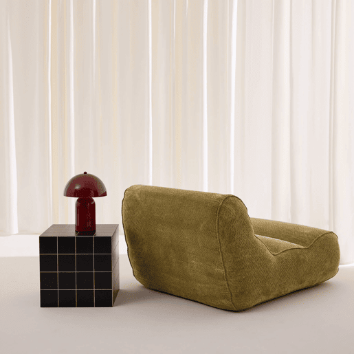 Poltrona em tecido chenille embalado a vácuo, Dario, Verde oliva, 95x108x66 cm Poltrona em tecido chenille embalado a vácuo, Dario, Verde oliva, 95x108x66 cm
