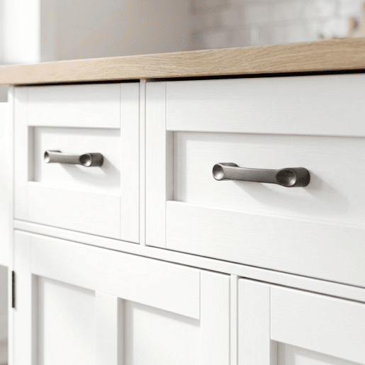 HOMCOM Ilha de Cozinha com Tampo Extensível, Carrinho de Cozinha com Rodas, 2 Gavetas, 3 Armários, Prateleiras na Porta, Toalheiro e Prateleiras Ajustáveis, para Sala de Jantar, Branco