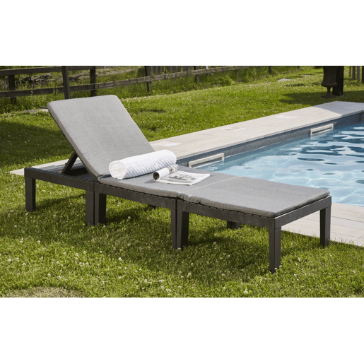 Sala de estar exterior em PVC