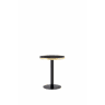 Mesa auxiliar redonda 60x60x74 cm u2014 tampo com efeito de mármore e borda dourada, estrutura metálica estável, ideal como mesa de centro ou mesa de cabeceira u2014 preta
