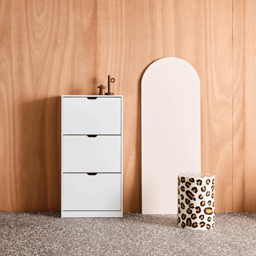 Sapateira com efeito madeira com 3 gavetas, Shooz, Branco, 60x23.5x119.5 cm