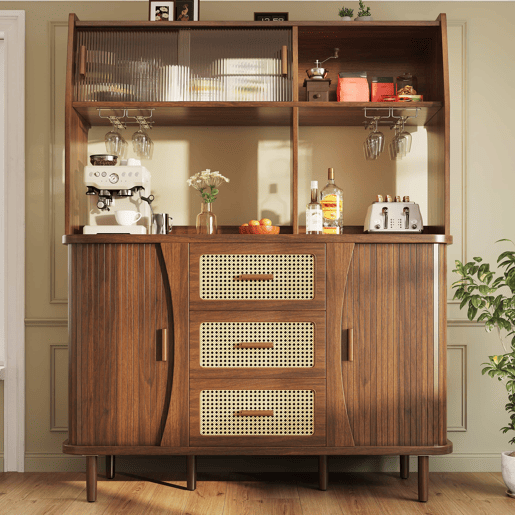 Aparador de cozinha com 174,5 cm - design em rattan com portas de correr em vidro, amplo espaço de arrumação, acabamento em madeira natural estilo nogueira, capacidade de carga de 60 kg - nogueira
