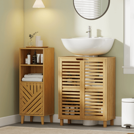 Armário de bambu para pia com 2 portas ripadas, prateleira ajustável para pias com ou sem pedestal, natural Armário de bambu para pia com 2 portas ripadas, prateleira ajustável para pias com ou sem pedestal, natural