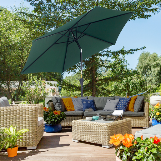 Guarda-sol de jardim em alumínio Ø260x235 cm, reclinável, com manivela e 6 varetas de metal, ideal para terraços e varandas. Cor verde. Guarda-sol de jardim em alumínio Ø260x235 cm, reclinável, com manivela e 6 varetas de metal, ideal para terraços e varandas. Cor verde.