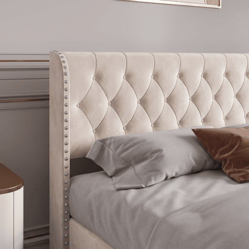 Cama de Casal 140x190 cm em Veludo Bege com Arrumação Hidráulica e Cabeceira com Detalhes em Tachas Cama de Casal 140x190 cm em Veludo Bege com Arrumação Hidráulica e Cabeceira com Detalhes em Tachas
