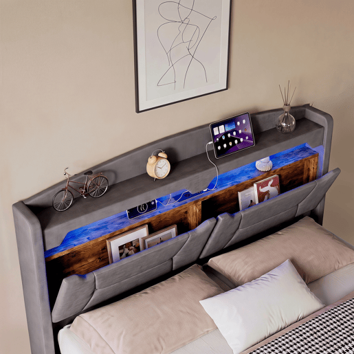 Cama de Casal Estofada 140x200 cm Cinzento Claro com Arrumação Hidráulica, Cabeceira LED RGB, USB e Compartimentos Cama de Casal Estofada 140x200 cm Cinzento Claro com Arrumação Hidráulica, Cabeceira LED RGB, USB e Compartimentos