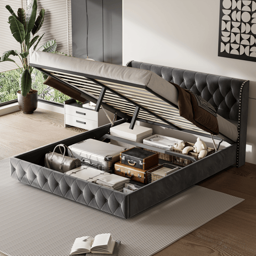 Cama de Casal 140x190 cm em Veludo Cinzento Escuro com Arrumação Hidráulica e Cabeceira com Detalhes em Tachas