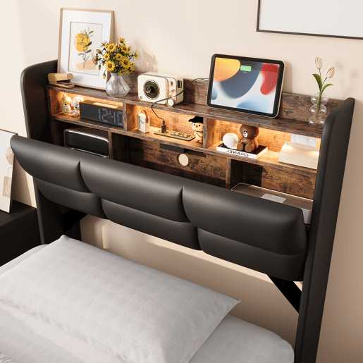 Cama estofada de 90x200 cm com baú, função hidráulica, iluminação LED, porta USB para carregamento, revestimento em couro sintético, cor preta. Cama estofada de 90x200 cm com baú, função hidráulica, iluminação LED, porta USB para carregamento, revestimento em couro sintético, cor preta.