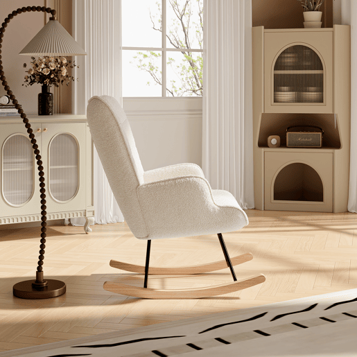Poltrona de baloiço em tecido teddy branco-creme, design moderno e acolhedor para sala de estar ou quarto Poltrona de baloiço em tecido teddy branco-creme, design moderno e acolhedor para sala de estar ou quarto