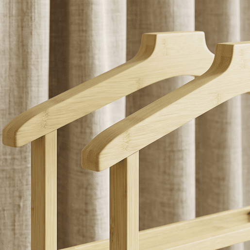HOMCOM Galã de Noite em Bambu, Cabideiro com Rodas, Barras para Roupa, Suporte para Calças, Bandeja e Prateleira Inferior, Ideal para Quarto, 41x50x105 cm, Natural HOMCOM Galã de Noite em Bambu, Cabideiro com Rodas, Barras para Roupa, Suporte para Calças, Bandeja e Prateleira Inferior, Ideal para Quarto, 41x50x105 cm, Natural
