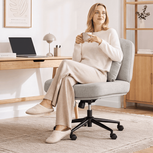 Cadeira Giratória HomeMiYN 360° com Assento Acolchoado e Pernas em Madeira Cadeira Giratória HomeMiYN 360° com Assento Acolchoado e Pernas em Madeira