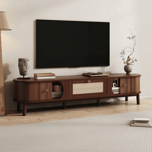 Móvel para TV u2013 Móvel para televisão com portas em madeira natural e gavetas em rattan - Natural Móvel para TV u2013 Móvel para televisão com portas em madeira natural e gavetas em rattan - Natural
