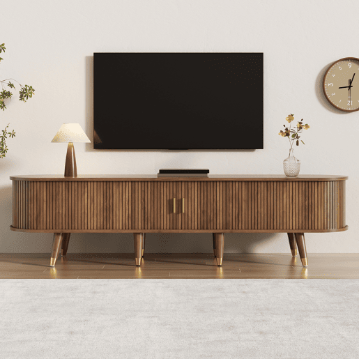 Conjunto de sala de estar de 2 peças u2013 mesa de centro com altura ajustável e móvel de TV com portas de correr, design com ranhuras verticais, pés em madeira, puxadores dourados e amplo espaço de arrumação u2013 cor nogueira Conjunto de sala de estar de 2 peças u2013 mesa de centro com altura ajustável e móvel de TV com portas de correr, design com ranhuras verticais, pés em madeira, puxadores dourados e amplo espaço de arrumação u2013 cor nogueira