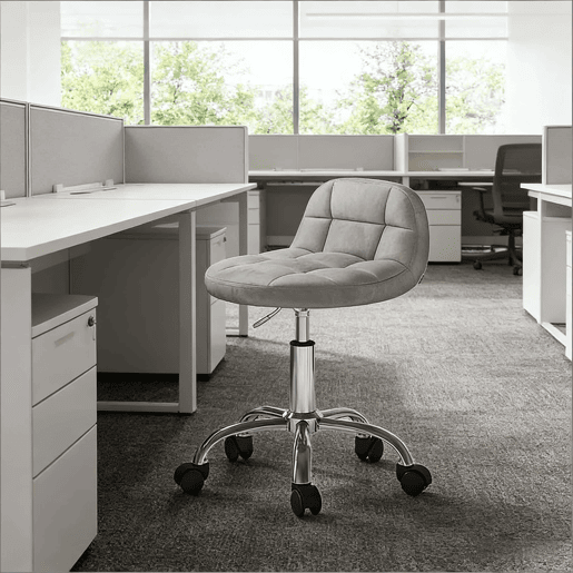 Cadeira de escritório giratória com rodas, tamanho padrão - estilo elegante e multifuncional - cinzento claro Cadeira de escritório giratória com rodas, tamanho padrão - estilo elegante e multifuncional - cinzento claro